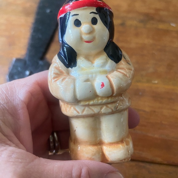 Vintage Native American Thanksgiving Figurine - Picture 6 of 6